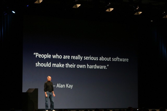 乔布斯在 iphone 发布会上引述 alan kay 的名言|flickr 用户