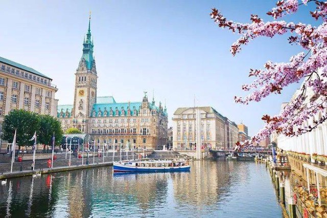 牙科DMG怎么用的德国DMG，一家来自汉堡家族牙科企业的中国情怀 ｜ 专访Rong Qing Wei_https://www.jmylbn.com_新闻资讯_第3张