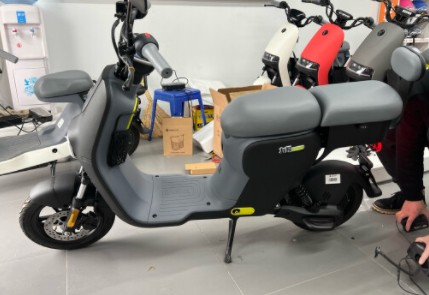 智能电动车品牌九号电动车b40到底怎么样