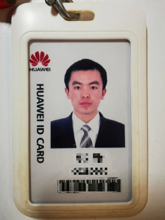 星哥是80后,大学毕业一开始是在电信,没多久去了深圳华为,在华为工作