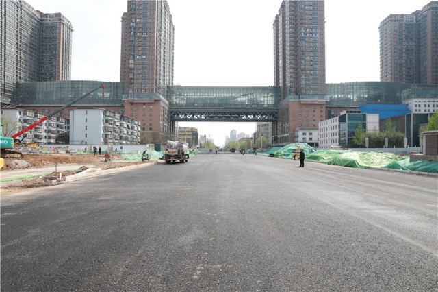 河北省石家庄市塔北路道路工程全线贯通