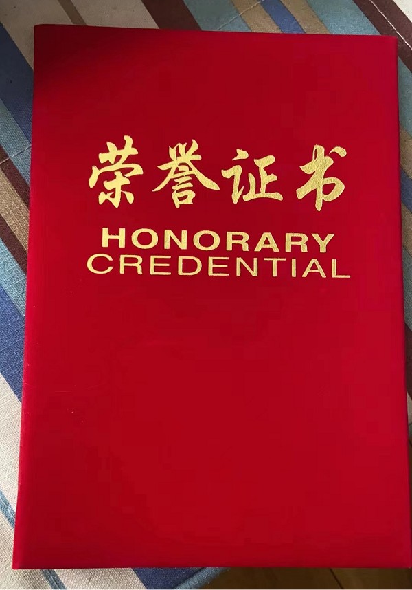 后续来了被人民日报新华社央视新闻点赞的顺丰同城骑士获平台嘉奖