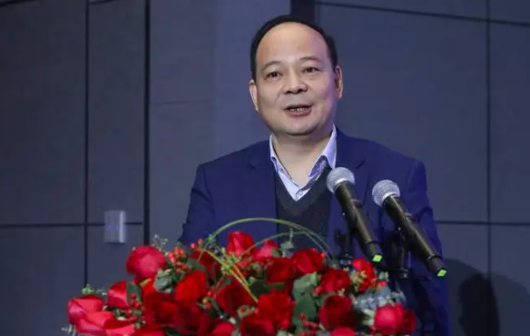 黄斌汉美股暴跌宁王表态新能源还有10倍空间哼哼哈兮