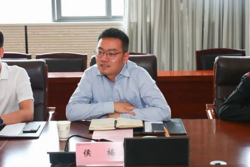 卓雅教育集团高教业务部副总经理兼云南商务职业学院理事长王郅强博士