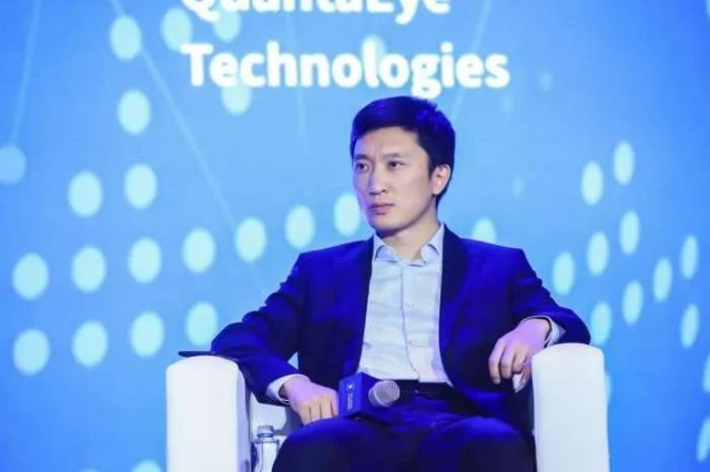 白杨编辑:张伟贤从清华大学到中关村智造大街,距离约500米,鲍捷每日