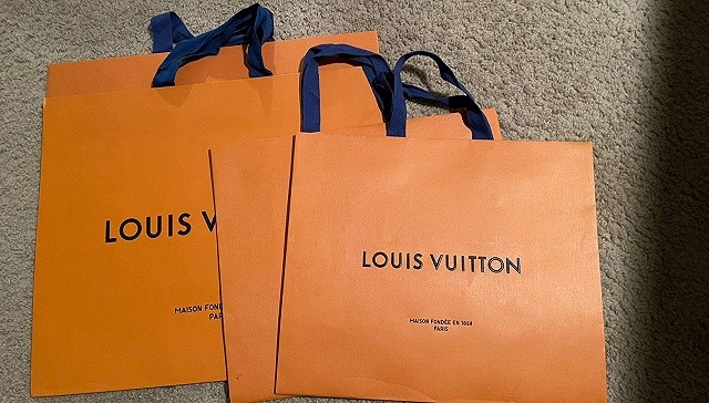 800元一套的爱马仕包装盒在闲鱼被疯抢