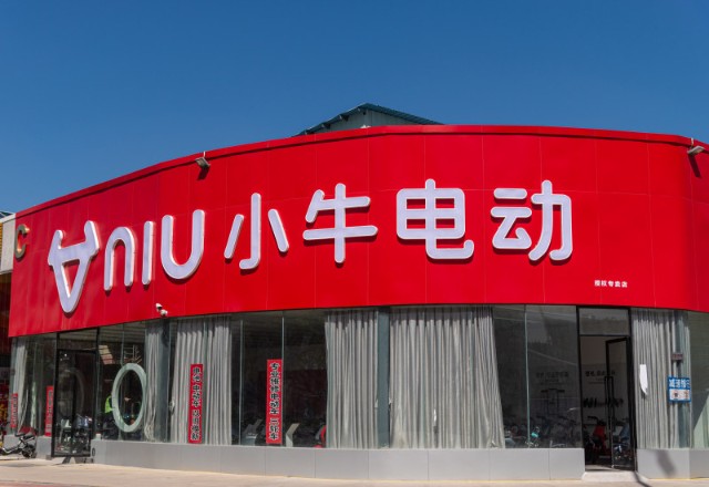 小牛电动2022年q1净亏损2960万元同比扩大448ceo称锂离子电池价格上涨