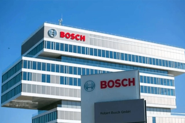 博世中国与文远知行达成战略合作推进高阶智能驾驶加速落地