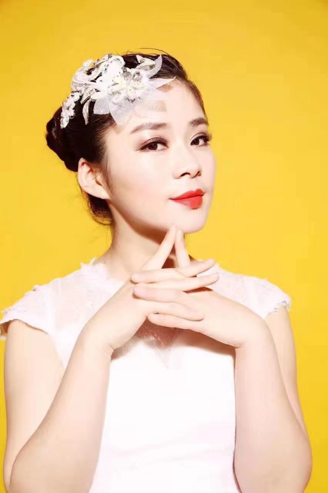 丁红娥百位好民星唱响草原好品牌上榜人物