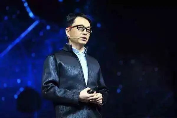 高瓴资本张磊终于露面了!最新演讲:悲观者往往正确,乐观者才能赢得未来_财富号_东方财富网