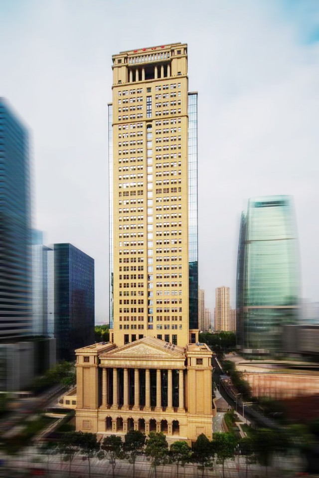 券商是西部金融中心建设的推动者与受益者专访西南证券党委书记董事长