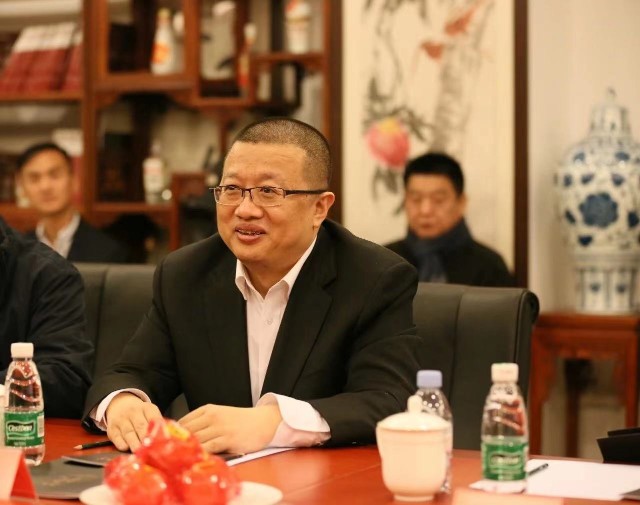 酒圈避税狂魔歌德盈香刘晓伟兄弟的生意经