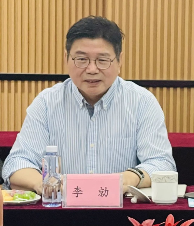 【晶瑞动态】江苏省苏州市人民政府副市长张桥一行莅临晶瑞电材调研指
