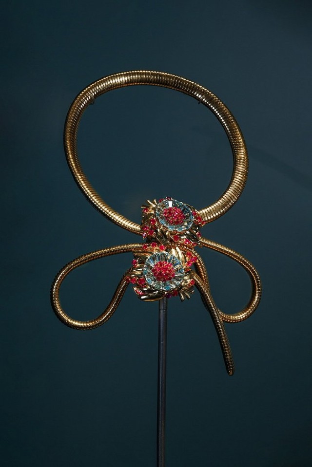 一场虽迟但到的古董珠宝展我们为什么有必要看它