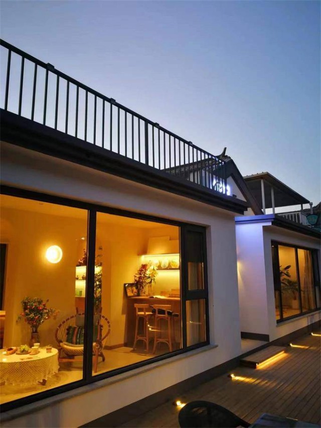 北京怀柔白河湾山水缘精品民宿四面环山芦苇摇曳有山有水可钓鱼