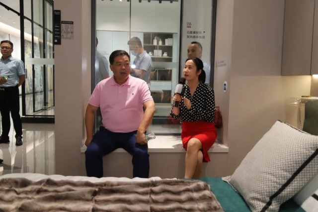 强强联合缔造美好居然之家集团汪林朋董事长一行莅临冠珠瓷砖总部参观