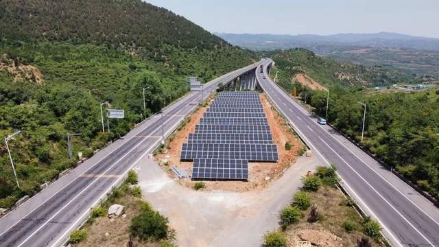 高速公路也搭上光伏的快车人气龙头今日已经6连板