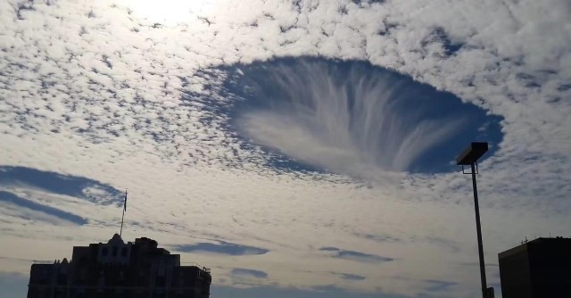 6大神奇的天象雨幡洞雲是飛機捅破的超級單體是龍捲風他媽