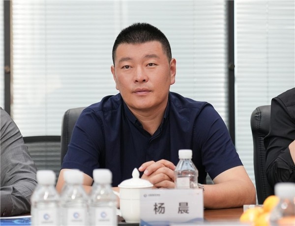 泰安市委副书记,政法委书记于瑞波一行莅临泰港数科