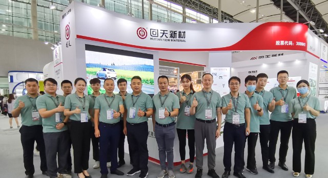 回天亮相2022年第27届广州国际照明展览会