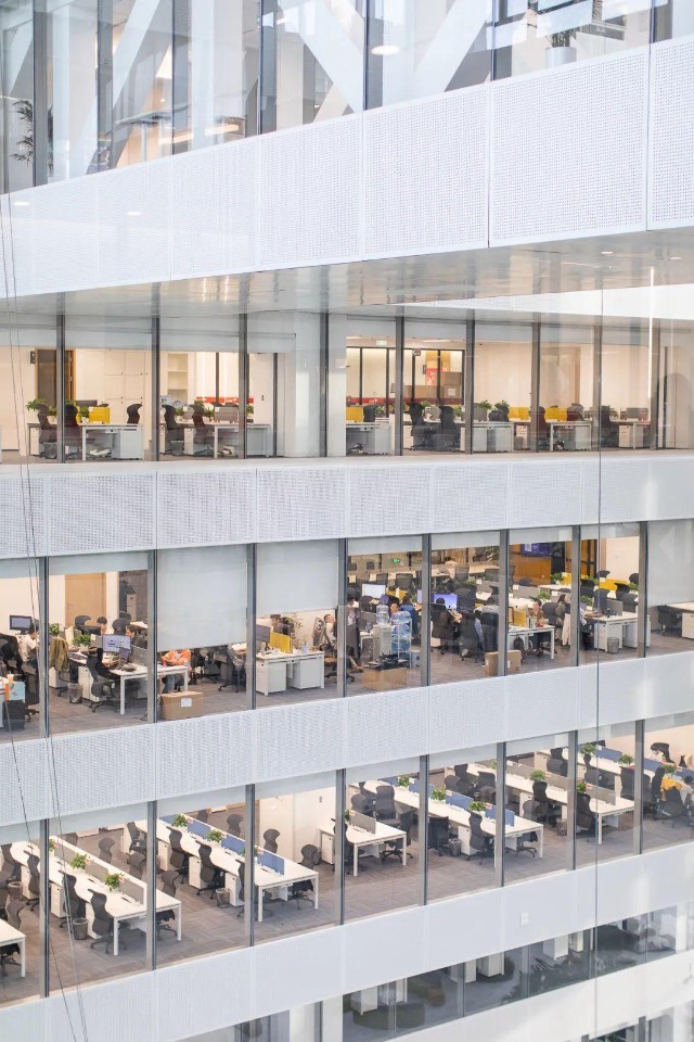 京东总部2号楼启用刚居民营企业500强榜首体系员工超42万